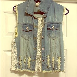 Jean Vest